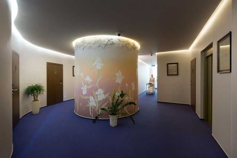 Iris Art Hotel Charkiv Esterno foto